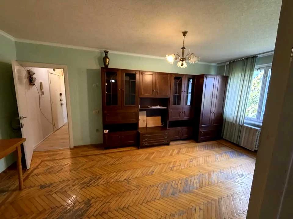 Квартира. Анатолія Солов'яненка, 14, Дніпровський район, Київ