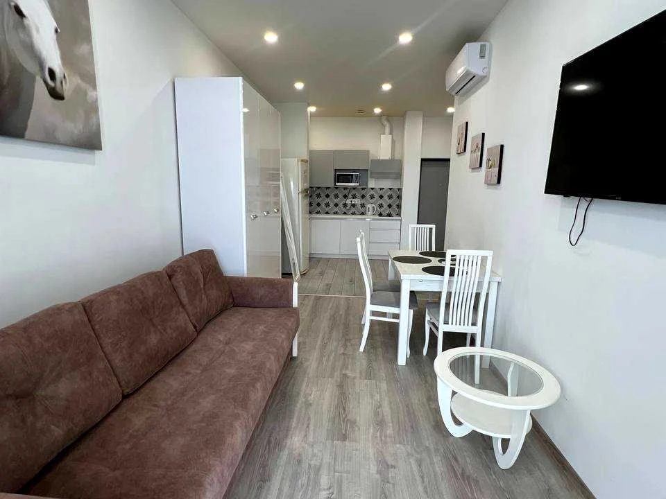 Apartment. Odessa, Arkadiyske plato st.