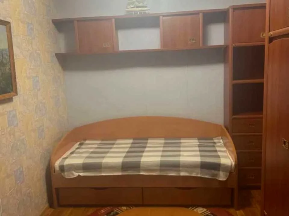 Apartment. Akademika Korolyova Street, Odessa