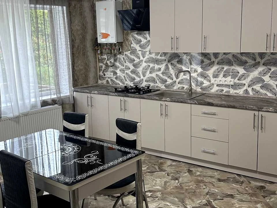 Apartment. Odesa, Michurina Square