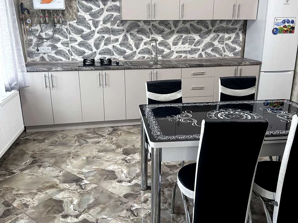 Apartment. Odesa, Michurina Square