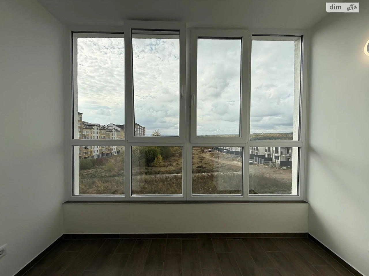 Apartment for Sale: Pasichna