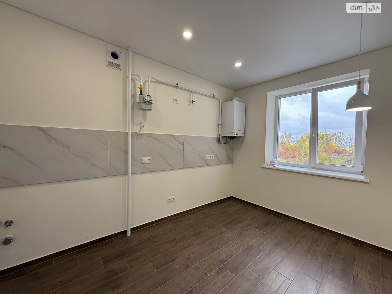Apartment for Sale: Pasichna