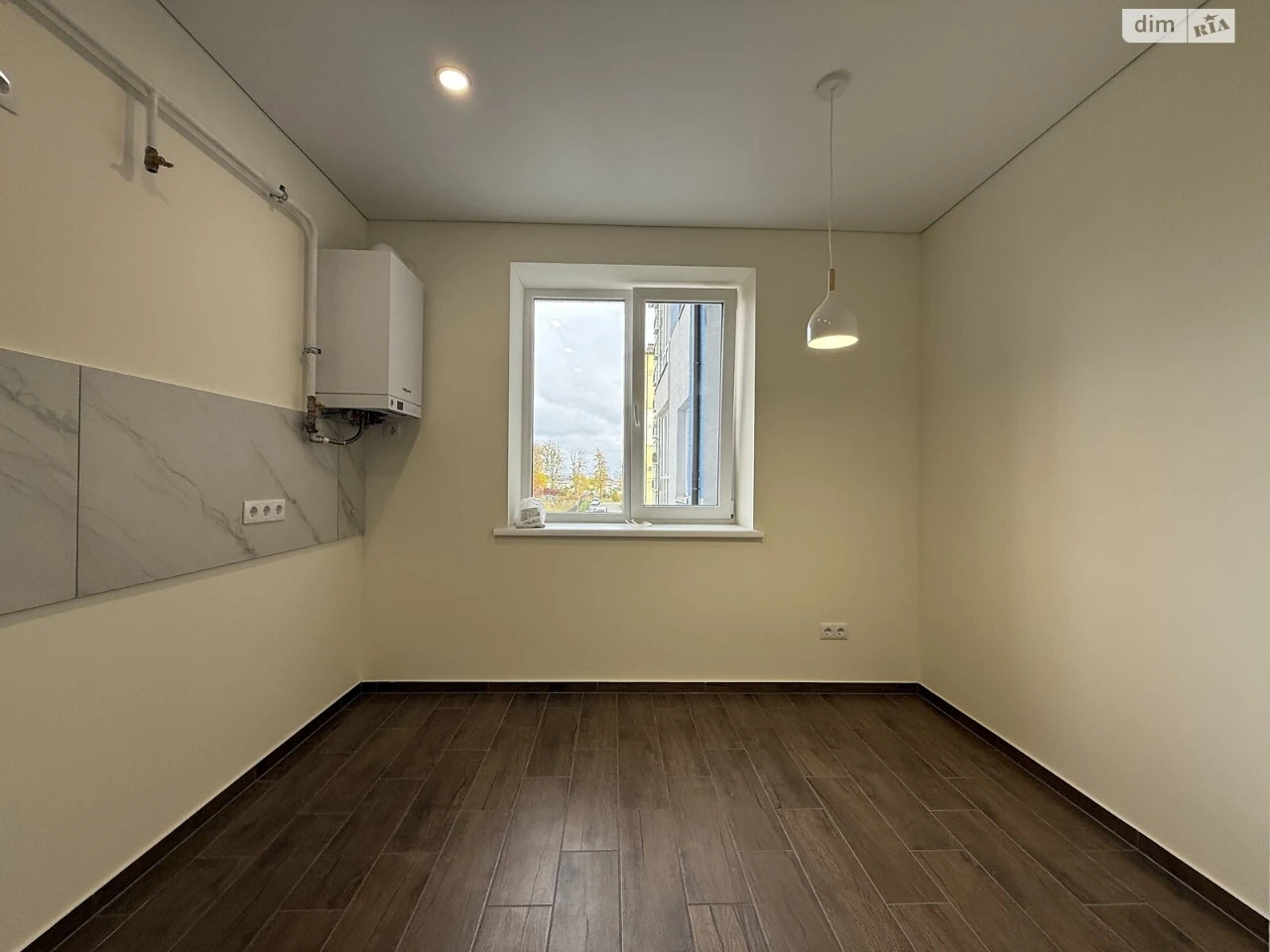 Apartment for Sale: Pasichna