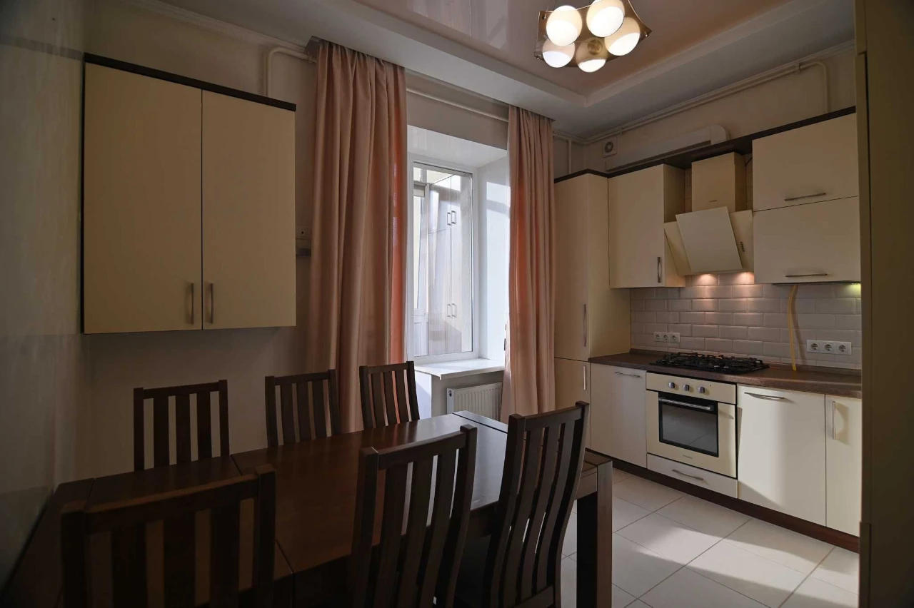 Sale of a fully furnished three-room apartment! Closed territory