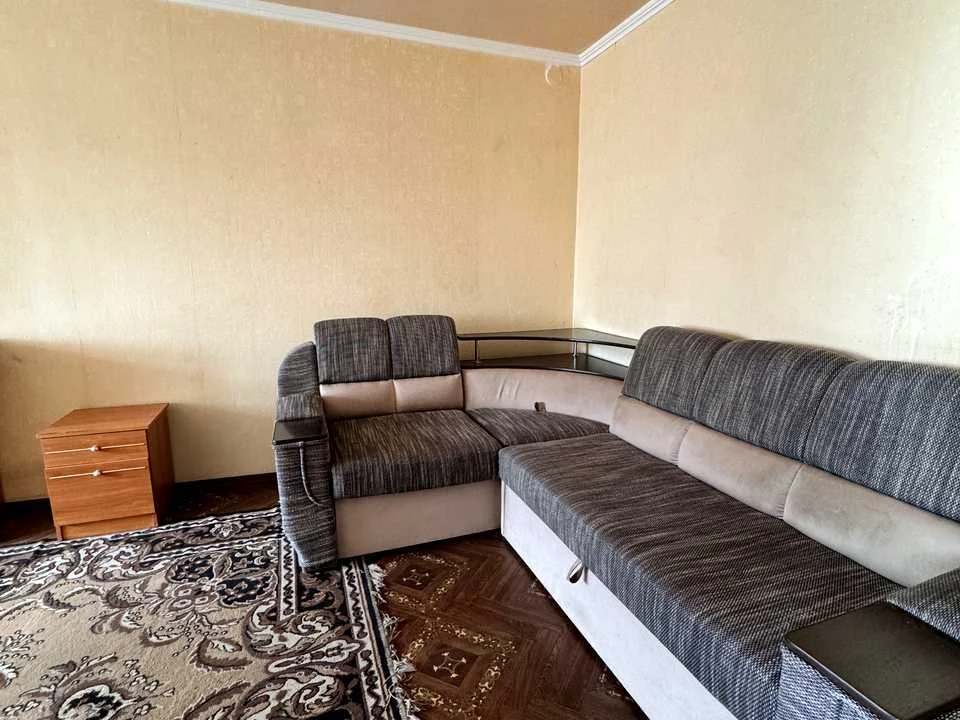 Apartment. Kropyvnytsky, Pashutynska st.