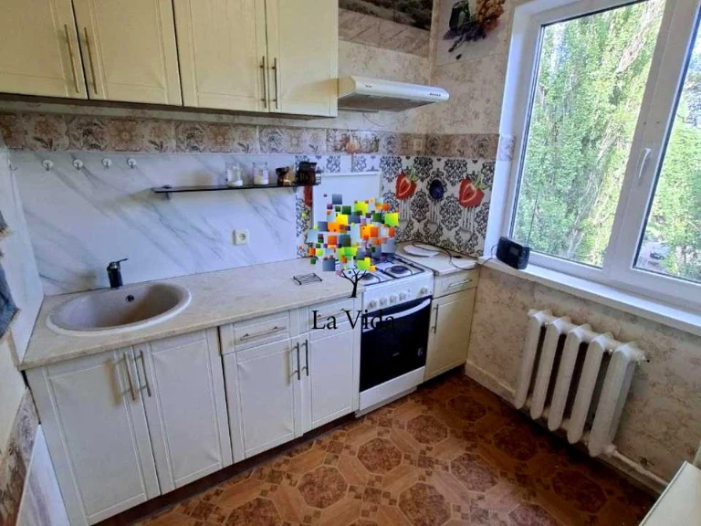 Apartment. Vasyl Halyna Blvd, Kyiv.
