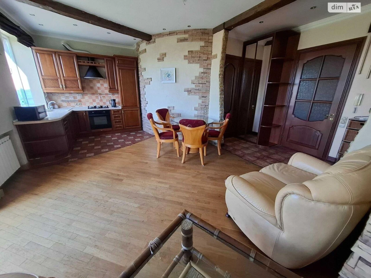 Long-Term Rental Apartment in Lukyanivka
