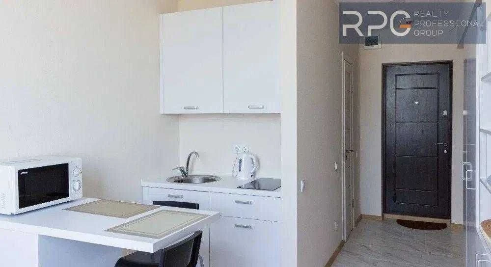 Sale of a Smart Apartment in Smart-House Residential Complex 18m2, Solomyansky District
