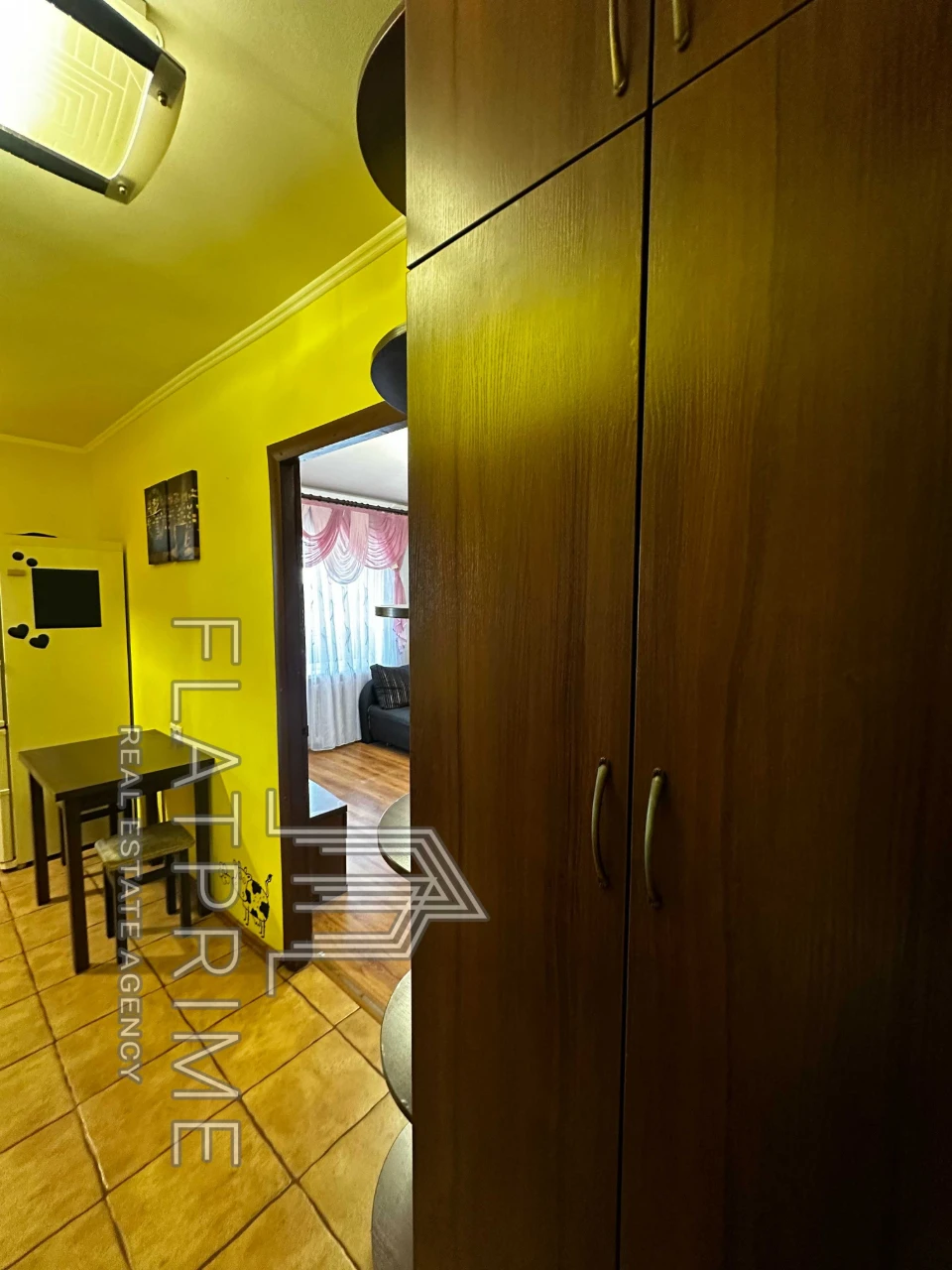 Продаж 1к кімнатної квартири на Лісовому масиві Мілютенка 5А