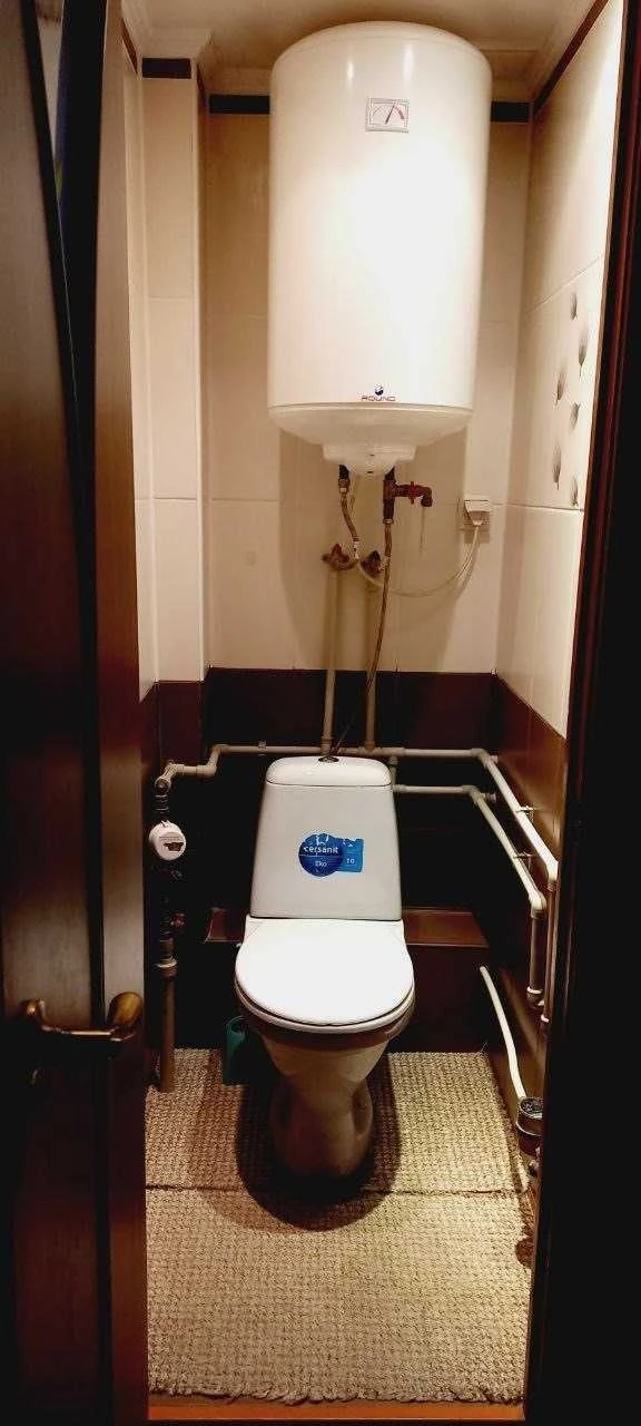 3 bedroom apartment, Akademika Zaboltonogo Street