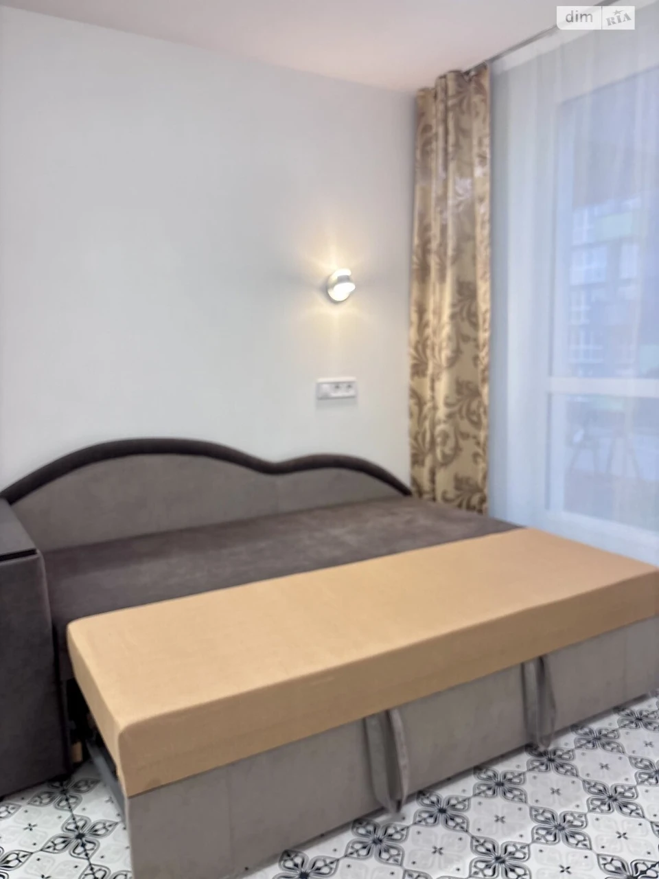 Long-Term Rental Apartment, Railway