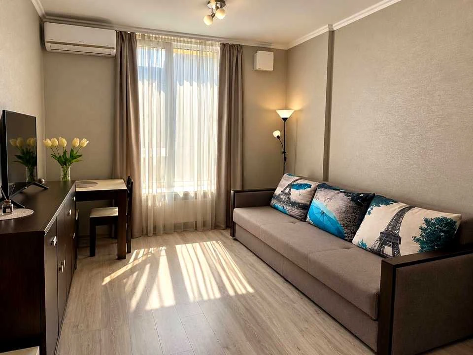 Apartment. Sobornosti Avenue, Kyiv