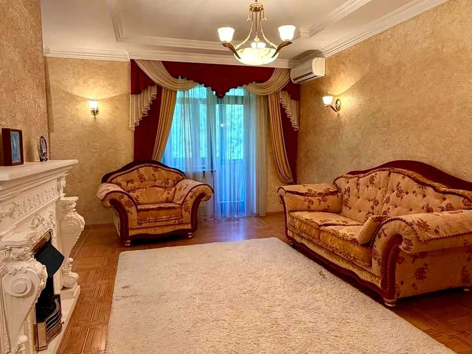 Квартира. Полтава, Котляревського вул.