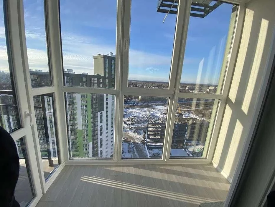 For rent, 2-bedroom apartment in the ЖК Сірецькі сади complex, street Виговського 10-Л (7th building).