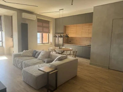3-room apartment for sale in the Mira Prospect area.