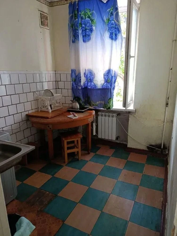 Продається 1-кімнатна квартира в районі "Газета Правда", проспект