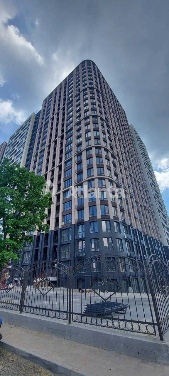 Apartment for sale - 3-room apartment in residential complex Modern