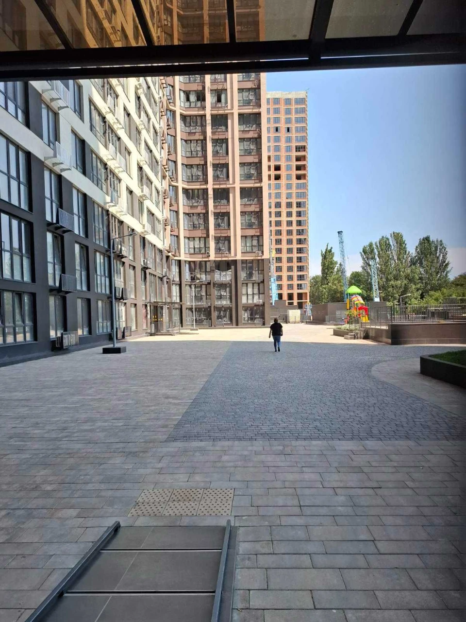 Apartment for sale - 3-room apartment in residential complex Modern