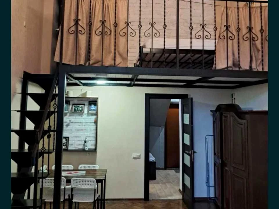 Apartment. Odesa, Vitylia Borovyk str.