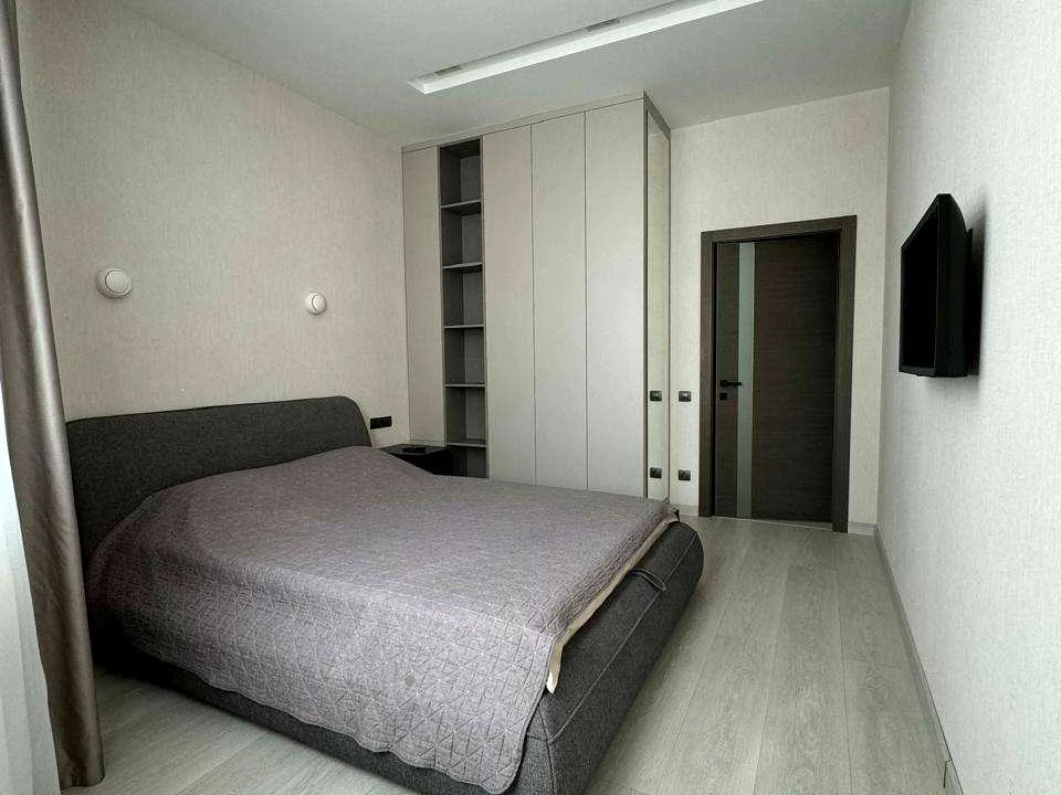 Apartment. Odessa, Arcadia, вул.