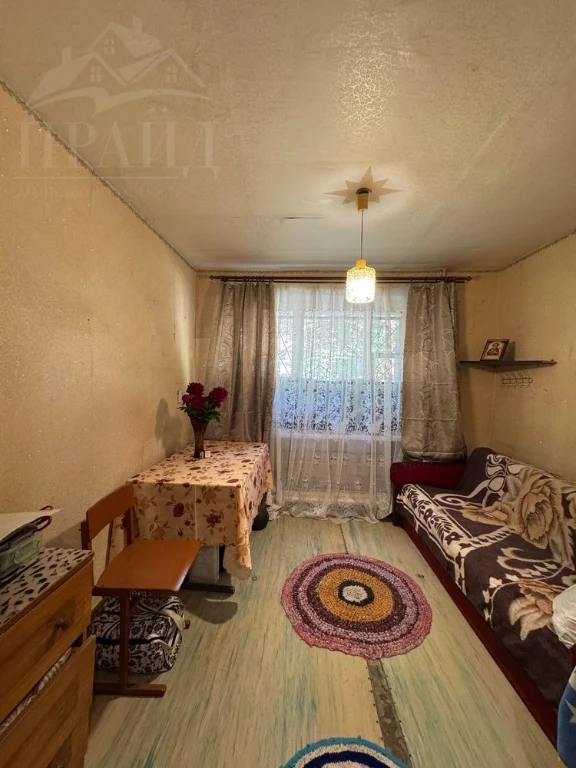 For Sale: 2-bedroom apartment on Ohtyrskyy first line
