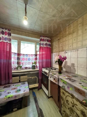 Продам 2-кімнатну квартиру на Охтирській, перша лінія
