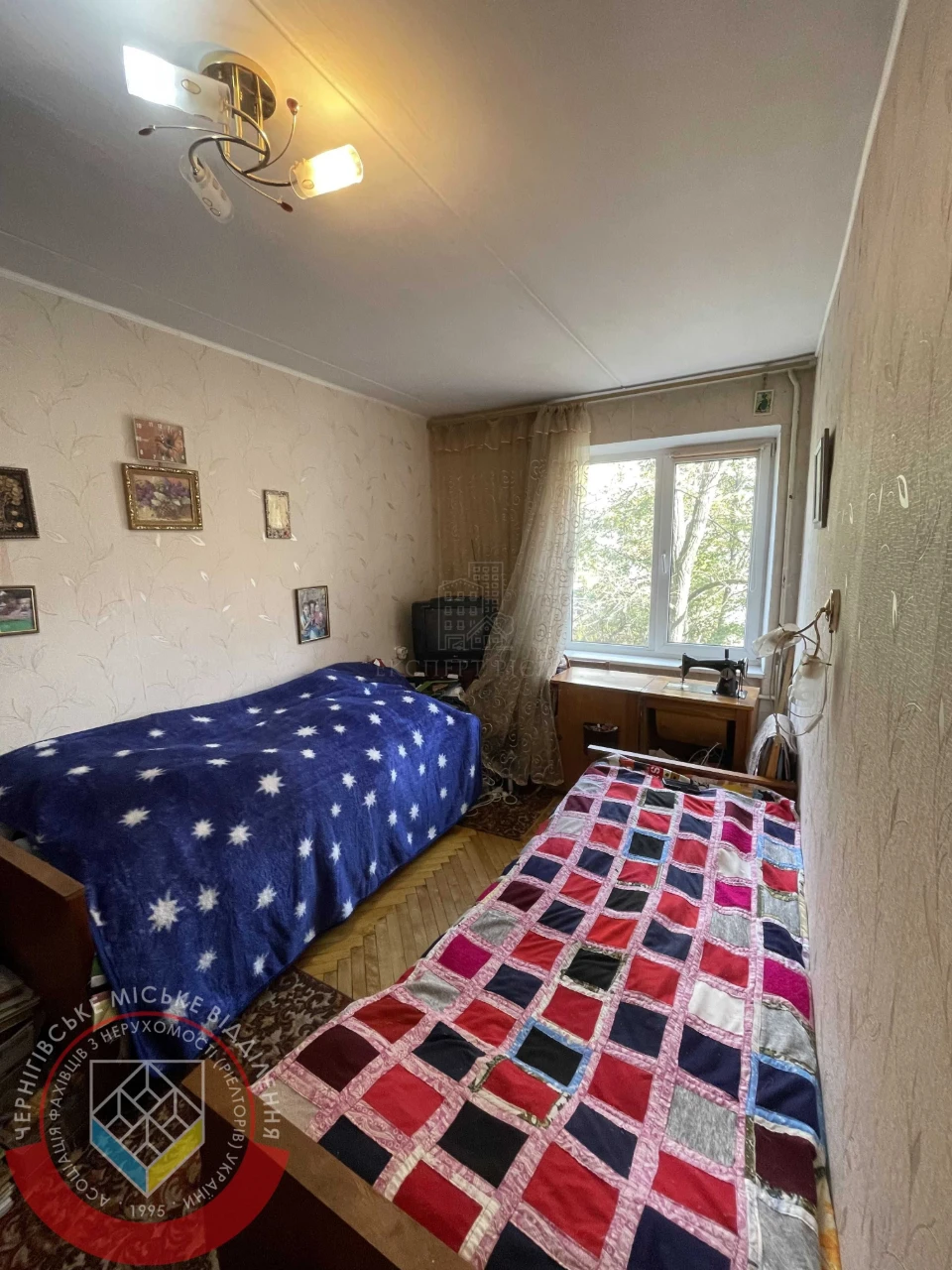 Apartment for Sale: 2-bedroom apartment at 27 Ratyvahliv Street
