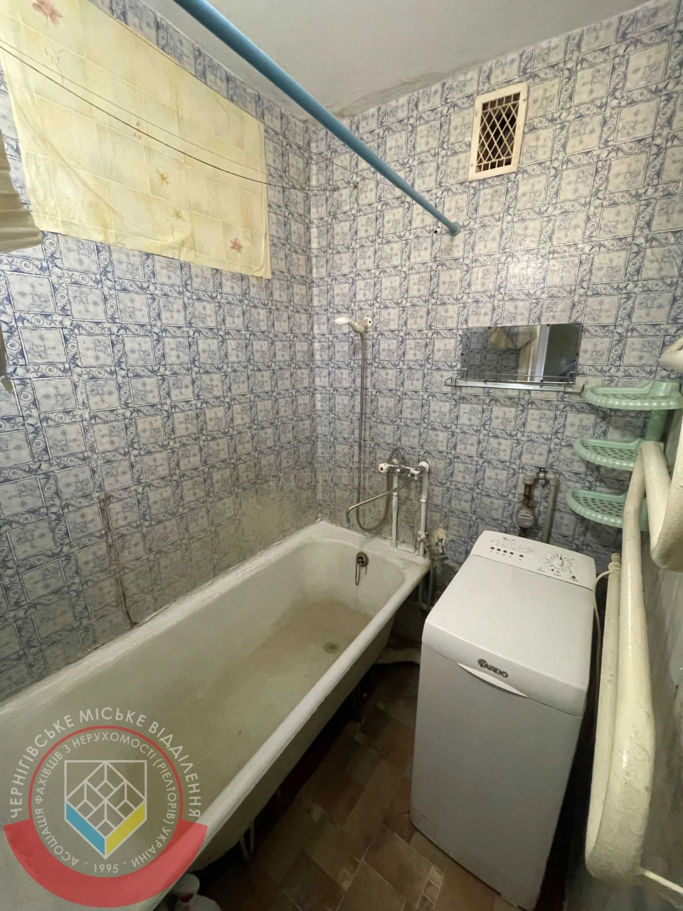 Apartment for Sale: 2-bedroom apartment at 27 Ratyvahliv Street