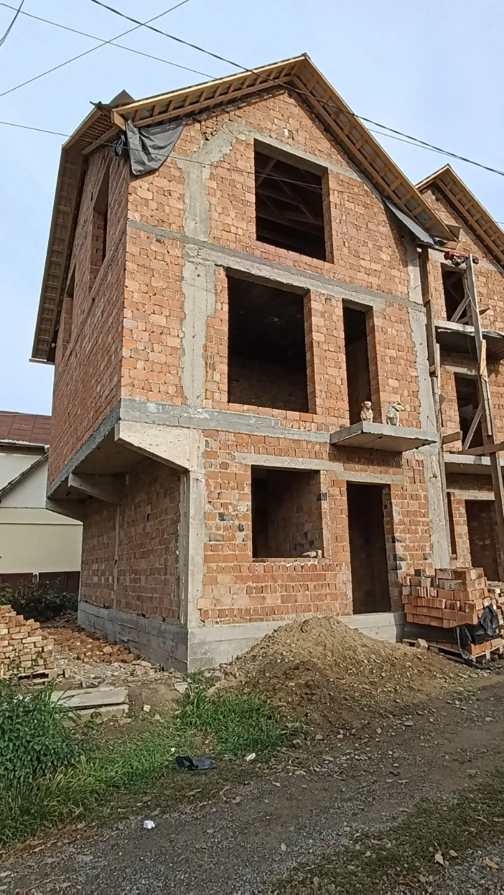 Townhouses for Sale