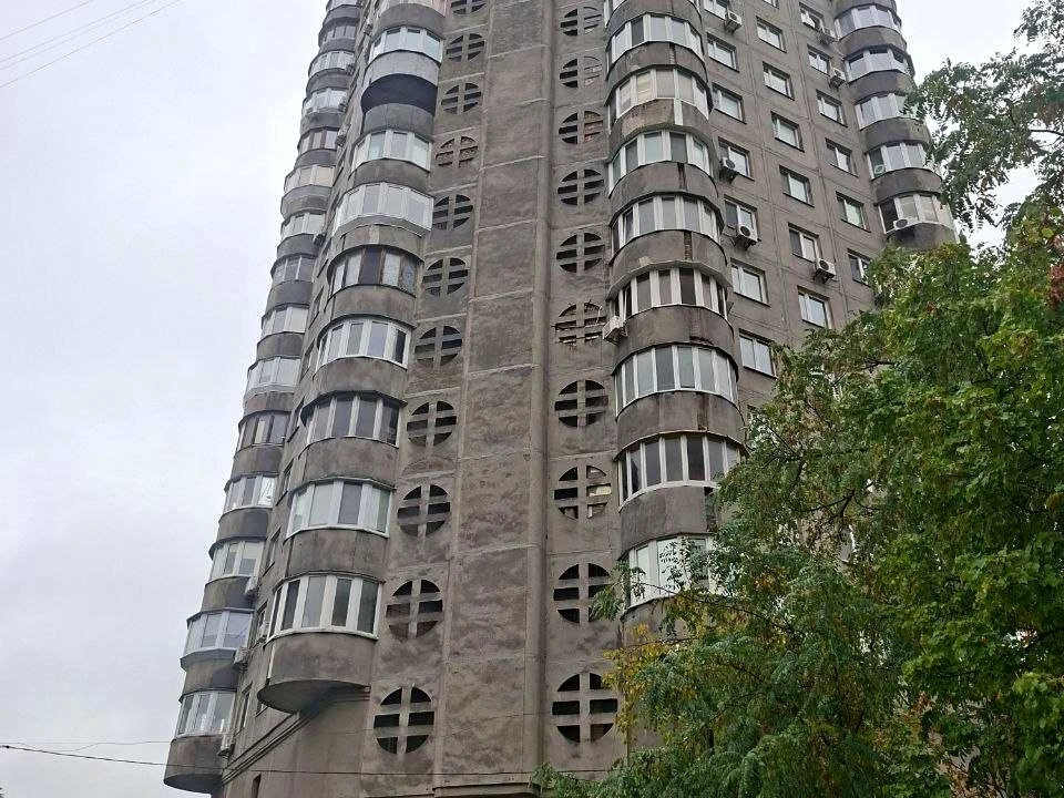 Apartment. Kyiv, Obolonska Pl.