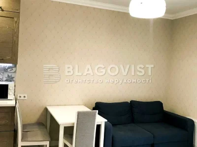 Apartment. Regeneratorna Street, Kyiv