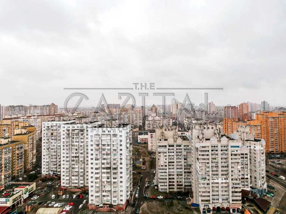 Apartment. Дніprovska naberezhna st.