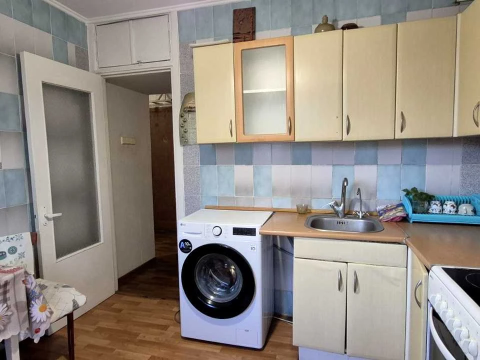 Apartment. Holosiivsky Prospect, Kyiv