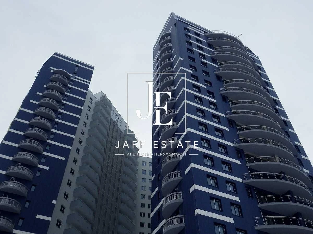 Rent an apartment in the Alter Ego residential complex without %