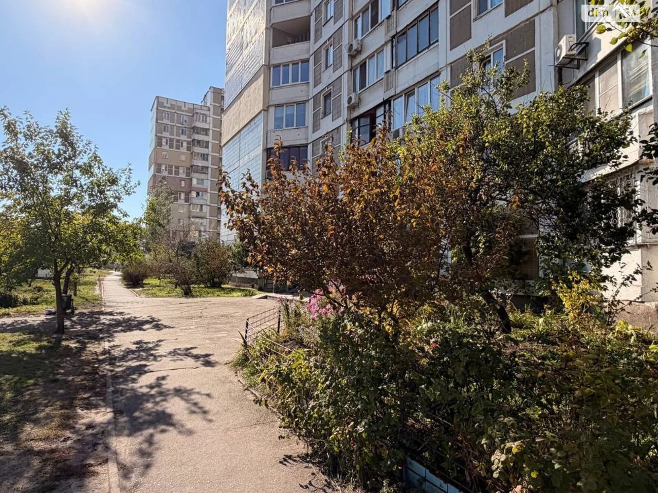 Продаж Квартири Троєщина