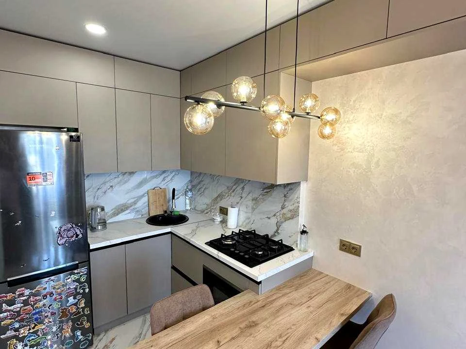 Apartment. Odessa, Inglezi Street