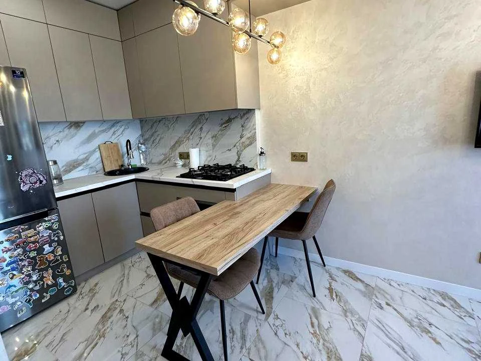 Apartment. Odessa, Inglezi Street