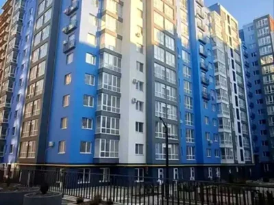 Apartment. Ivano-Frankivsk, Kniahinin st.