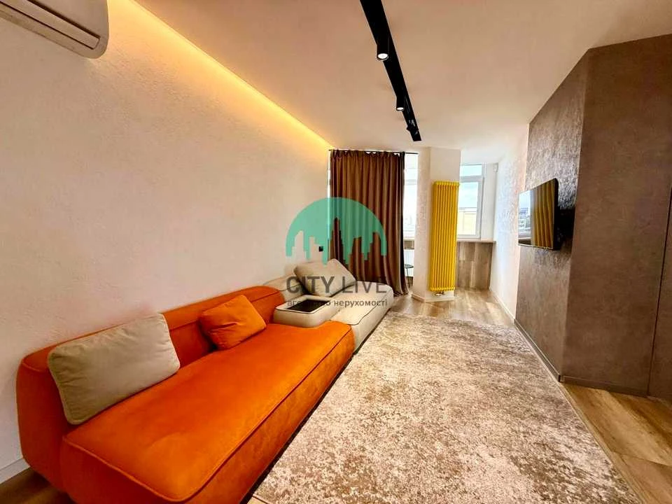 Apartment. Ivano-Frankivsk, King Danylo Street