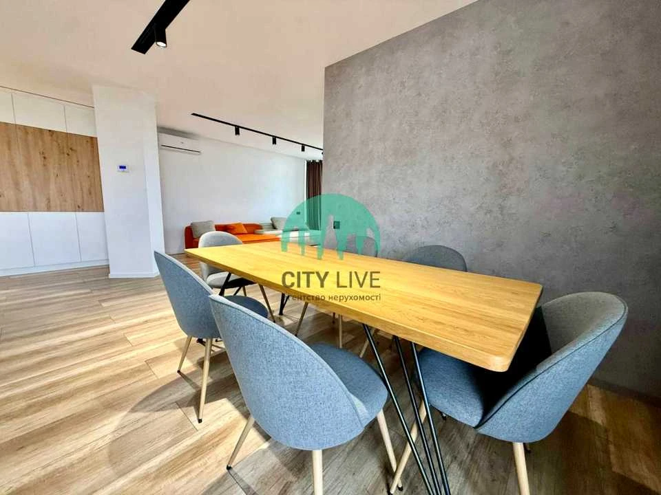 Apartment. Ivano-Frankivsk, King Danylo Street