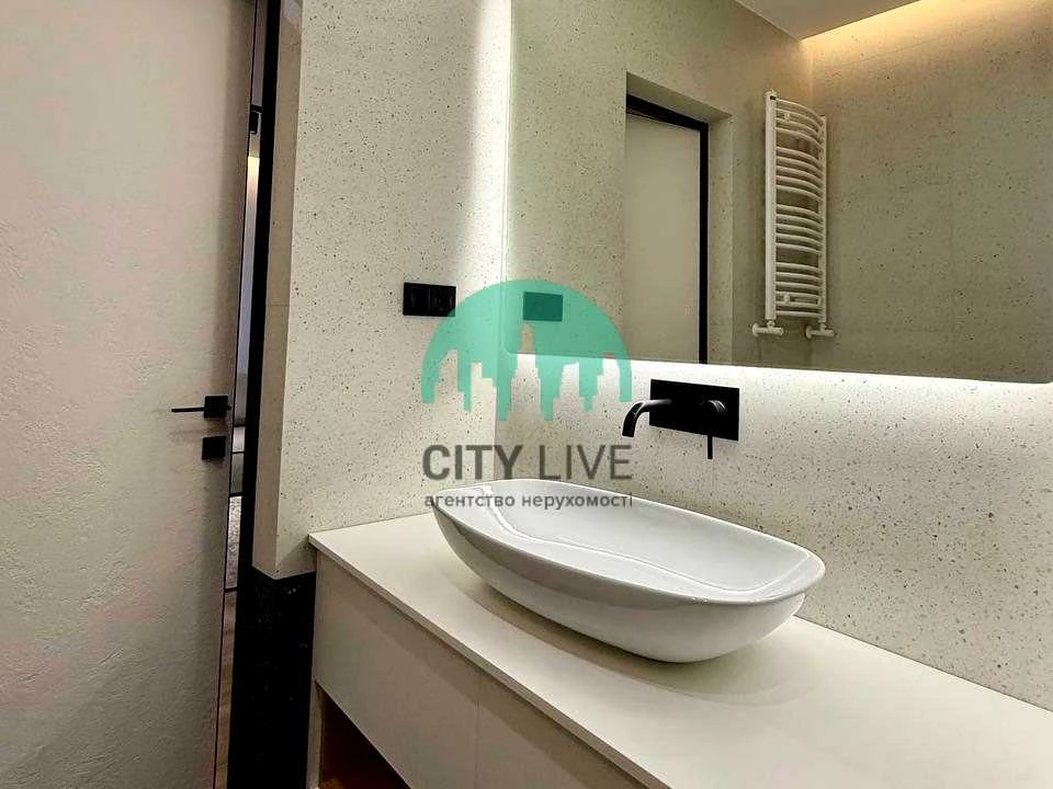 Apartment. Ivano-Frankivsk, King Danylo Street