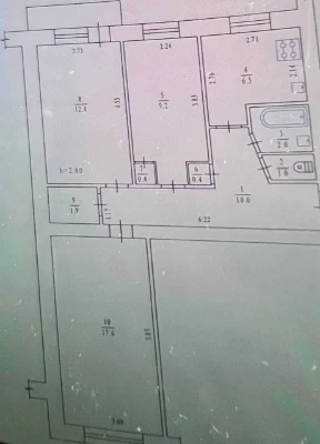 Продаж 3-кімнатної квартири в самісінькому центрі міста!