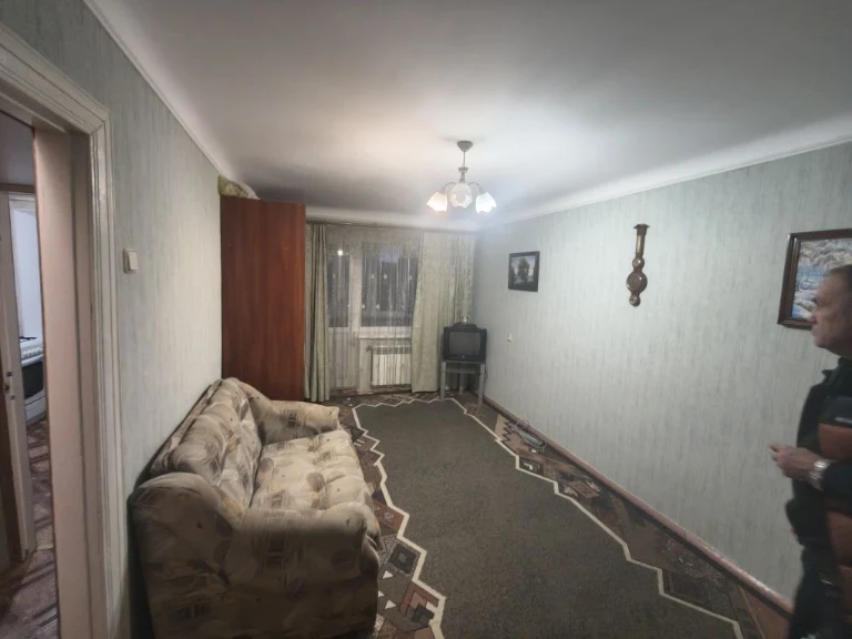 Продається однокімнатна квартира 30.4м2 ,3/5, по вулиці Тимо