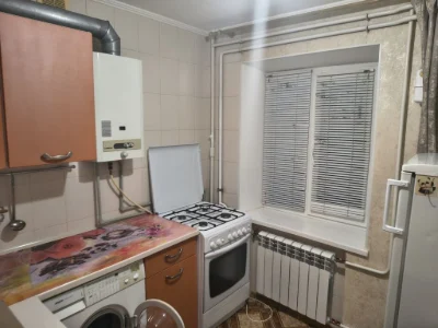 Продається однокімнатна квартира 30.4м2 ,3/5, по вулиці Тимо