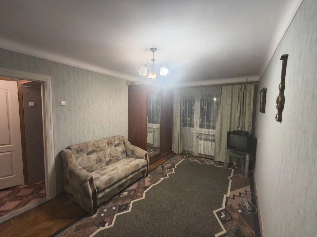 Продається однокімнатна квартира 30.4м2 ,3/5, по вулиці Тимо