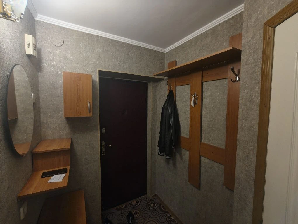 Продається однокімнатна квартира 30.4м2 ,3/5, по вулиці Тимо