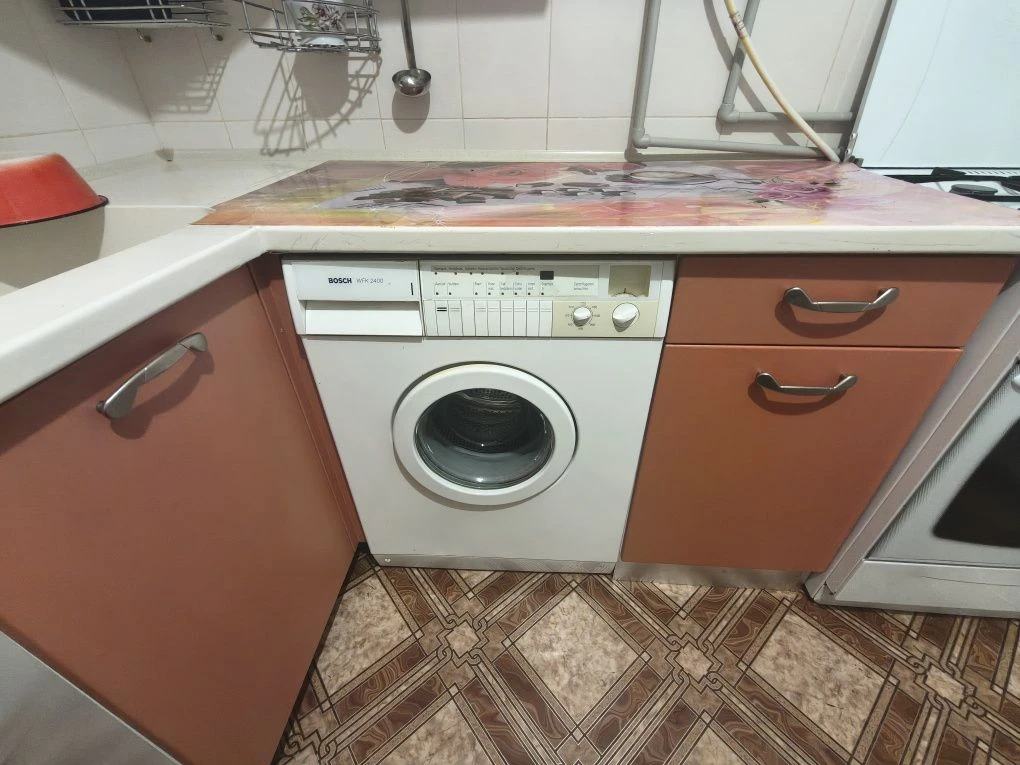 Продається однокімнатна квартира 30.4м2 ,3/5, по вулиці Тимо