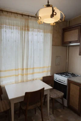 Терміново продам 3-кімнатну квартиру м.Салтівська без посере