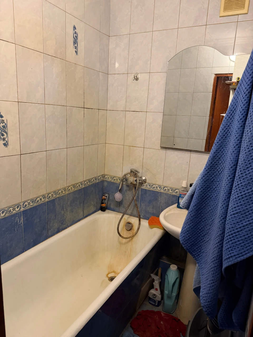 Терміново продам 3-кімнатну квартиру м.Салтівська без посере